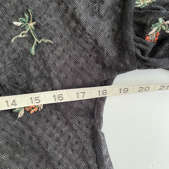 Anthropologie Maeve Embroidered Cadiz Sheer Floral Short Sleeve Top Keyhole Back - Picture 10 of 12